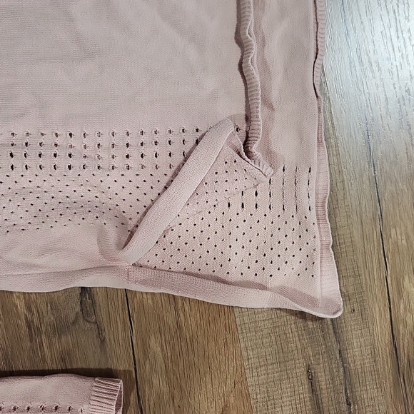 BAR III Perforated Cold Shoulder Viscose Sweater Top Shirt Barbie Ballet Pink - Picture 4 of 9